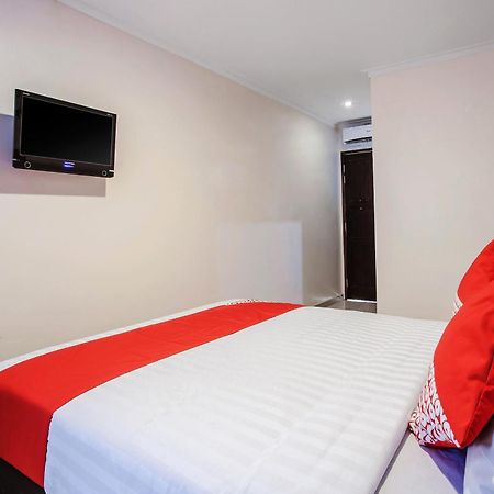 Super Oyo Capital O 134 Lg Residence Surabaya Eksteriør billede