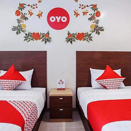 Super Oyo Capital O 134 Lg Residence Surabaya Eksteriør billede