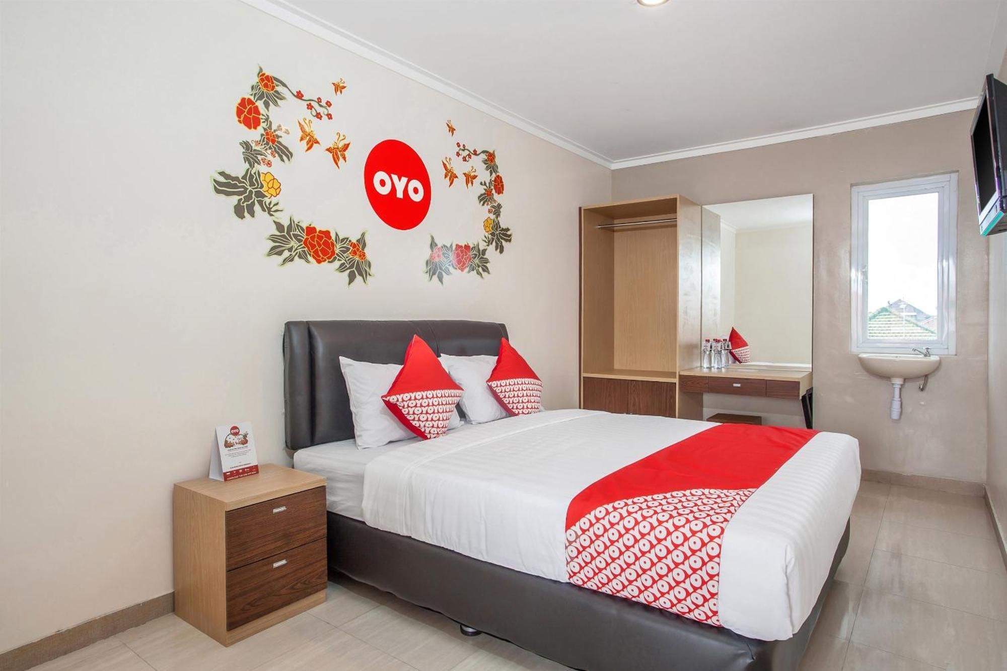 Super Oyo Capital O 134 Lg Residence Surabaya Eksteriør billede