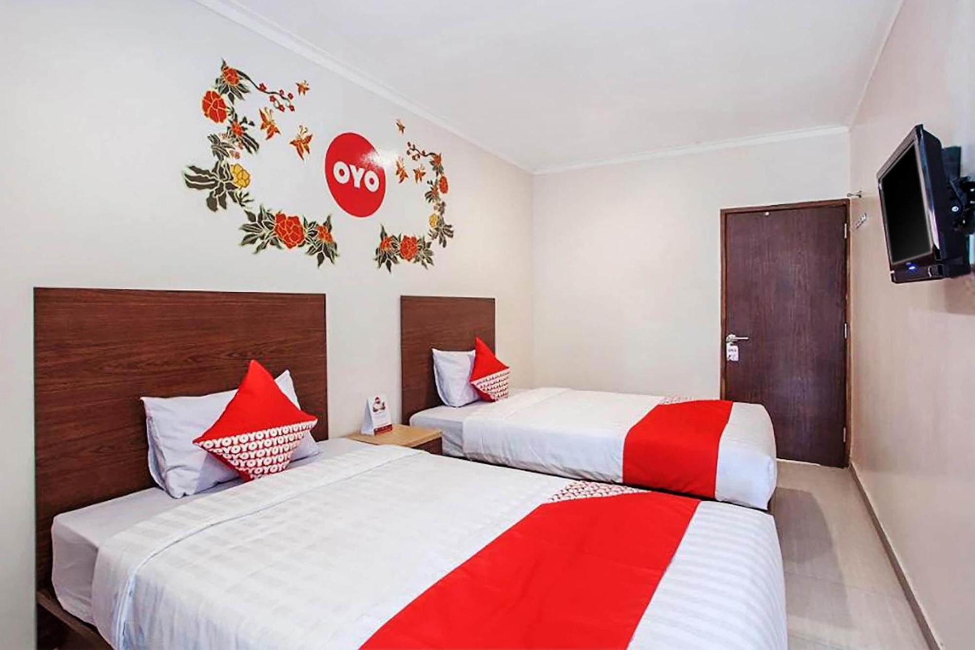Super Oyo Capital O 134 Lg Residence Surabaya Eksteriør billede