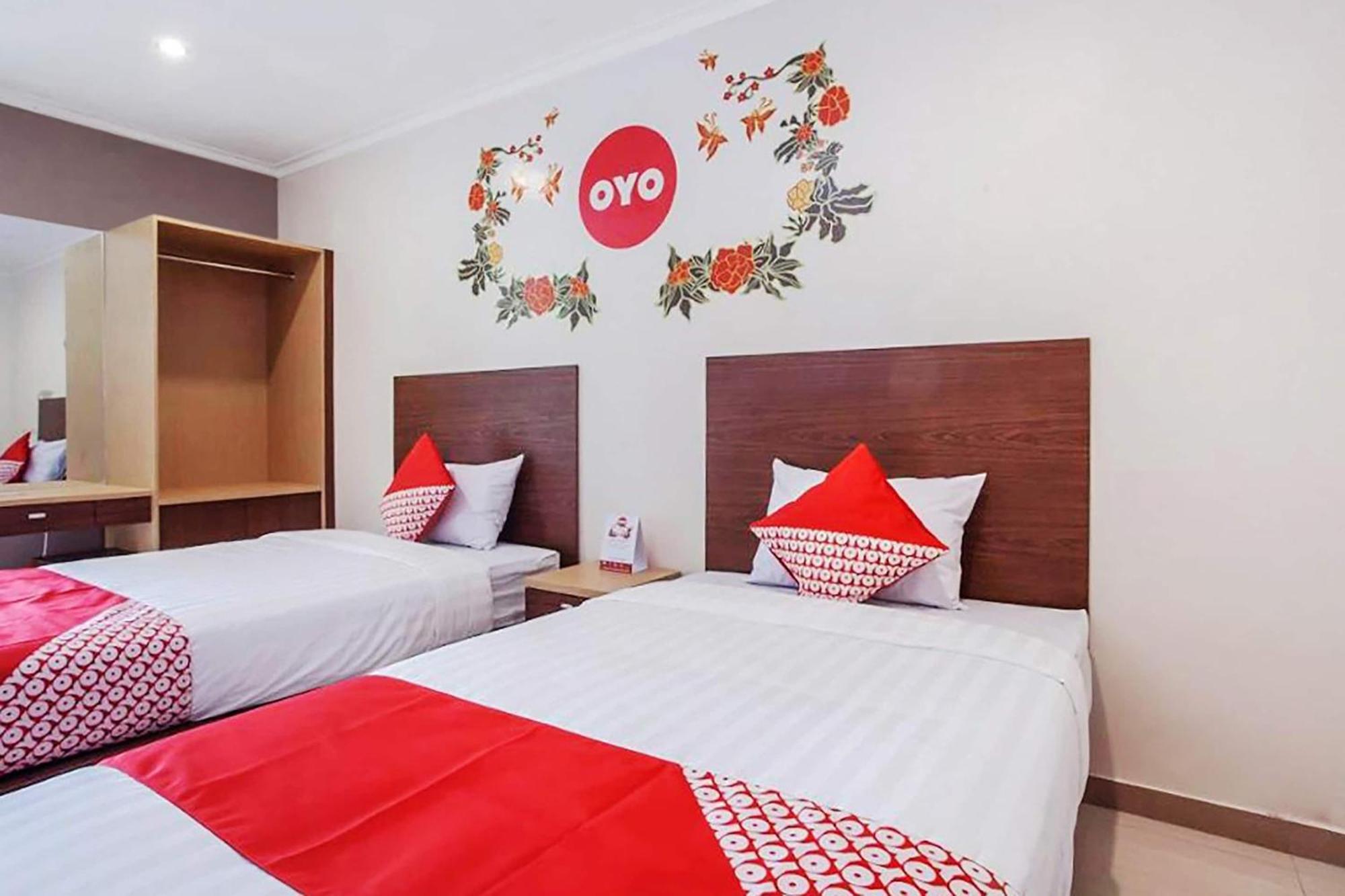 Super Oyo Capital O 134 Lg Residence Surabaya Eksteriør billede